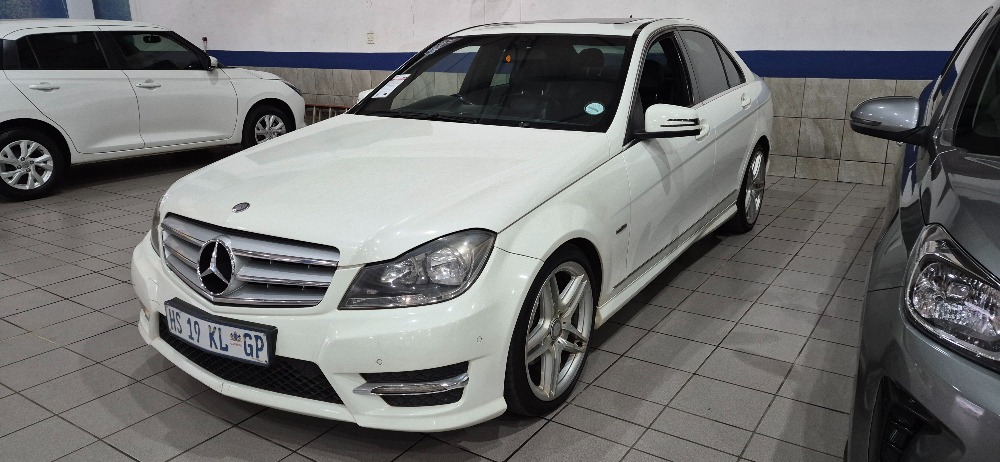 MERCEDES-BENZ C200 BE AVANTGARDE A/T